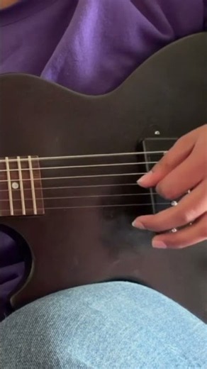 Dad gave me his les paul I’m winning at life rn #electricguitar #guitar song is daughter superheaven