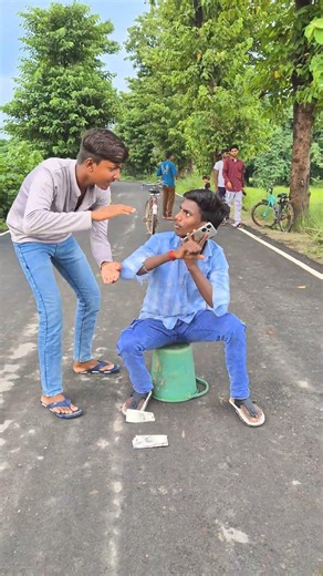 ये क्या हुआ #funny #comedy 😂😂#trending #comedyshorts #video #funnyshorts #shorts