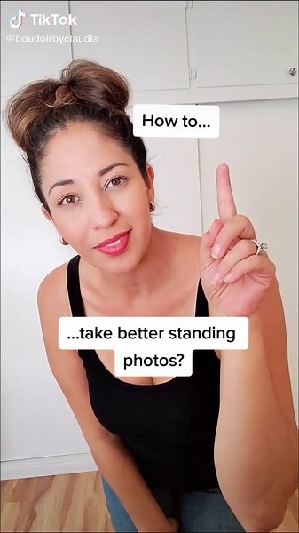 Mastering the Perfect Standing Pose: Tips from a Boudoir Photographer