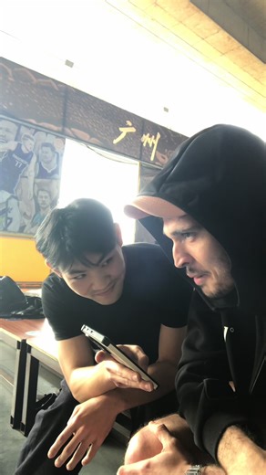 @Eminem嘻哈独家商品 Till I Collapse cover song 直到我崩溃。埃米纳姆歌曲的封面。this was fun #music #basketball #gym