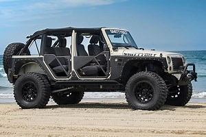 SmittyBilt Atlas Bumpers and G.E.A.R. Covers are Kinda of Badass!