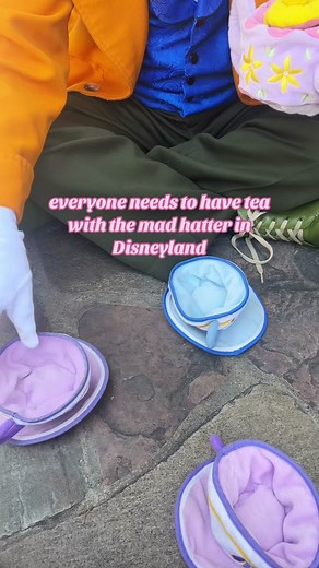 DISNEY TIPS AND TRICKS✨ (@myadventurebook__)’s video of mad hatter