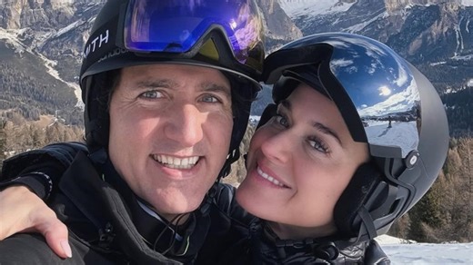 Adorable pics of Katy Perry and Justin Trudeau that put haters in their place