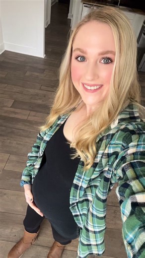 Showed our clients six houses today… but thanks to pregnancy brain, I only remembered to record two. Just trust me, the other four were also very… house-like and stunning!😉🏠 Stacy Gregory Gee | Avery Ratcliff
