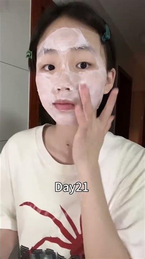 My Comfort Zone: Makeup-Free Beauty Journey