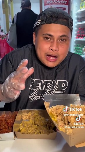 Your cravings, satisfied with just a push of a button! We’re available through GrabFood, Foodpanda, and Messenger (you can even book your own rider!). Foodpanda Chicken Joo - Bluboz on foodpanda https://foodpanda.go.link/9ZPfN Chicken Joo - Pateros on foodpanda https://foodpanda.go.link/7NiIl Chicken Joo - Pembo Branch on foodpanda https://foodpanda.go.link/1Kma8 GrabFood Pateros https://grab.onelink.me/2695613898?pid=inappsharing&c=2-C7UDGECJFABKG2&is_retargeting=true&af_dp=grab://open?screenTy
