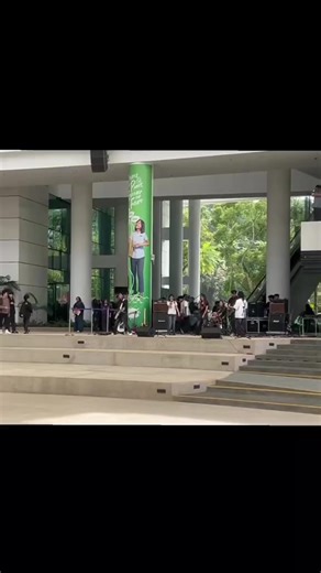 Experiencing College Life at ITE College West