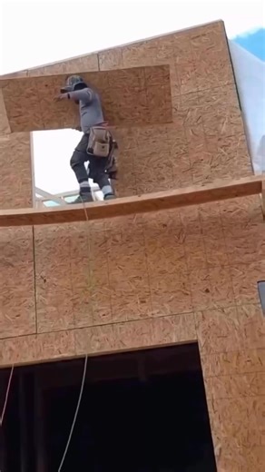 Tupelo & Oxford homeowners. Are You About to Spend $10,000 on Roof Work You Don't Need? Get Your Roof FREE Assessment in 30 Seconds Find out what your roof actually needs — not what contractors want to sell you. ⭐⭐⭐⭐⭐ 5/5 from 255 homeowners across Mississippi | Absolute Restoration