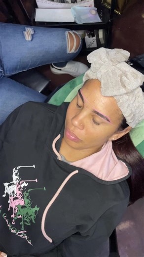 Videos de Emi_Studio (@emi_studio) con “DE CAROLINA - Rauw Alejandro & Dj Playero”