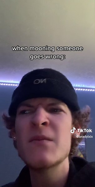 Mooning Mishap: When a Prank Takes a Funny Turn 😂