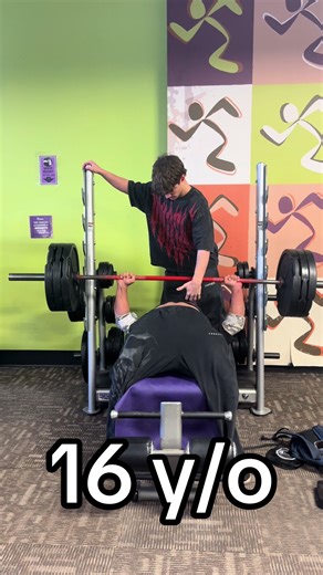 315 (not a pr) @Controlled insanity #jim #fyp #gym #benchpress #gymtok