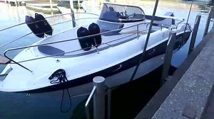 Aquabat Sport Infinity walkaround 750. VARO. Www.newnauticshow.com | New Nautic Show srl