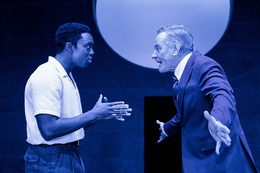 Review: ★★★★★ ‘All My Sons’ starring Bryan Cranston at Wyndham’s Theatre