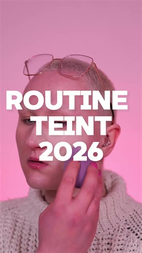 il était temps de la poster celle-là... @diorbackstage fondation n highliter @Anastasia Beverly Hills blush serum @Rare Beauty lash glue n liquid contour #makeuproutine #editorialmakeup #beautymakeup