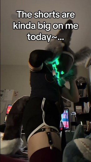 Idk pt4 =P #furry #protogen #femboy #furrymemes #femboys #furrystreamer #fursuit #memes #tiktok