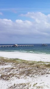 There’s no need to spend hours planning your vacation in Gulf Shores and Orange Beach—our vacation guide includes everything you need to know: lodging options, things to see and do, great places to eat, and maps to help you discover the best in our area. Order a free printed guide or download our e-guide today! ➡️ https://gsob.co/3FzZd0H | Visit Alabama's Beaches