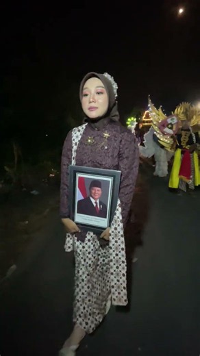 cantiknya kakaku kirab budaya poles #djbantengan #kirabbudaya #karnafalbudaya