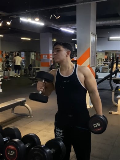 Emir Akbulut's Fitness Journey: Morning Motivation