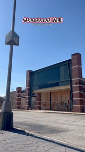 Exploring what was once the largest abandoned mall in America! 😳 | Oxidize93