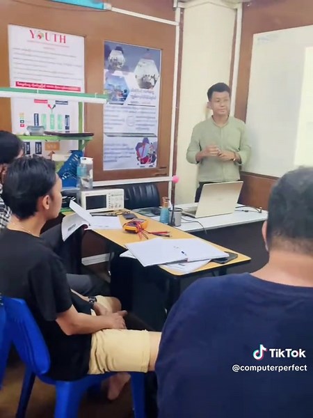 Computer Perfect (@computerperfect)’s videos with original sound - BG18 Record Label