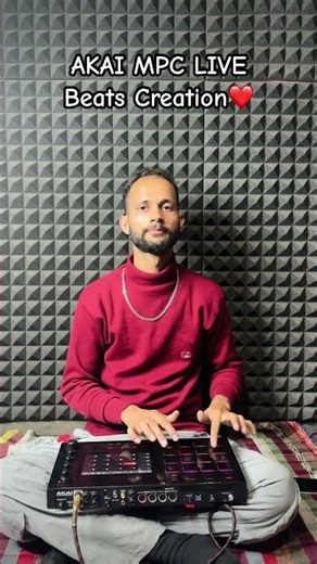 Beat Making in AKAI MPC Live | Sampling Pads | New Beats creation #akai #mpcliveii #beats #dj #fyp