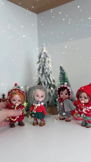 Alexbergdoll.com #ooakdollartist #dollfaceup #dollpainting #alexbergdoll #customdoll #OB11 #dollart | Alex Berg artist