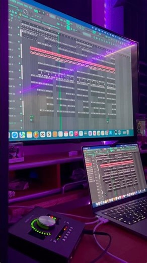 Making a beat on fl studio at the studio. #westcoast #westcoasttypebeat #r3dachillimantypebeat #rap