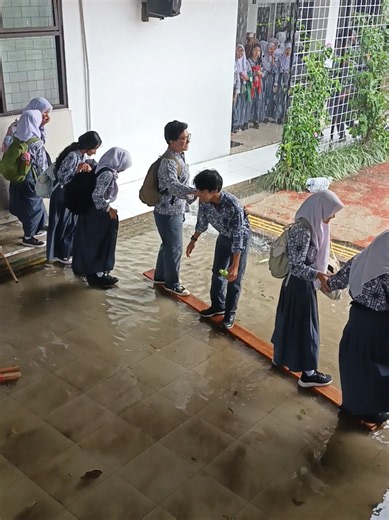Sekolah Roblox: Cara Main & Tips Kontrol Suasana Sekolah