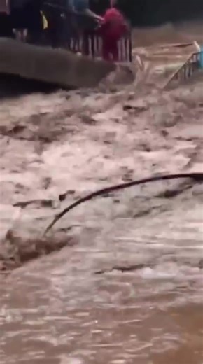 Guci, Tegal Regency, Java Centrala, Indonezia, 20 decembrie | Meteo Buzau Original