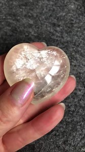 A wonderful Honey Calcite heart €10 plus €3.95 p&p 😊 Amber Calcite (also called Honey Calcite) gently amplifies energy and psychic abilities via the Third-Eye and Crow | Jenny's Crystals