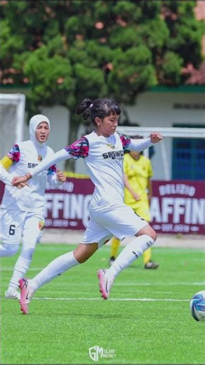 beda tim tapi tetep kompak #vlog #bola #shorts