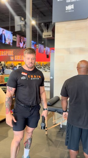 Tight muscles? Meet your new best friend: the Hypervolt! 💪🏽💥 Our PTs are here to show you how percussion therapy can boost recovery, reduce soreness, and level up your post workout game! ✨ | Crunch Fitness