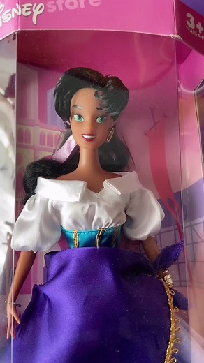 Muñeca Esmeralda: La Princesa Disney que Debes Conocer