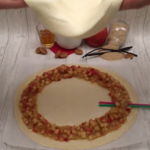 2 Epic Apple Desserts! Ideal delicacies for lockdown! 🍎❤️🍏💚 | Chefclub Network