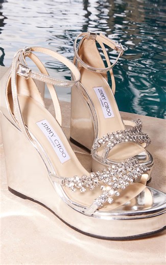 Wedge dressy sandals for wedding | Honestweddingadvice.com