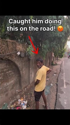 Introvert teaching Civic Sense gone Wrong 💀