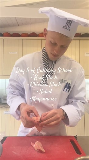 Justin Brake on Instagram: "Practical Cookery 1 Beef Stock, Chicken Stock, Salad, Mayonnaise #chefsofinstagram #capetown #cheflife #southafricanfood #culinaryschool @silwoodkitchen @silwood.student.life"