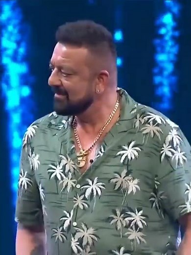 Shilpa Shetty and Sanjay Dutt Dance on Aila Re song #shorts #shilpashetty #sanjaydutt