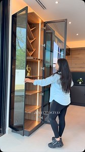 19K reactions · 1.2K shares | Mueble de vidrio cava integrado en COCINA✨ DISEÑO | RENDER | FABRICACIÓN | INSTALACIÓN Cotiza tu proyecto  #santiagonuevoleon #mty #cocina #diseño #desing #kitchen #render #modelado #luxury #kitchendesign #diseñodeinteriores #architecture #luxurylifestyle #moderno #cava #vinos #render | Jenant Cocinas | Facebook