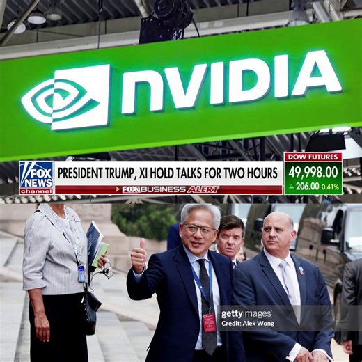 🚨 HUGE DEVELOPMENT: The United States has just CLEARED NVIDIA to sell advanced chips to 10 Chinese firmsThis could be a $50 BILLION DOLLAR market.President Trump picked up CEO Jensen Huang in Alaska on the way to China — and a deal has been seemingly been struck 🇺🇸🇨🇳