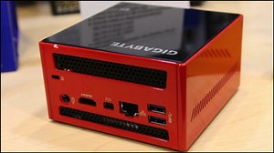 Palm-sized small PC "BRIX II" which can also play 3D games