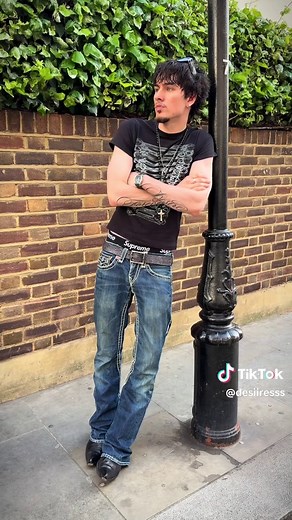 Boot Cut Jeans Styling: How to Wear True Religion & Bootcut Jeans