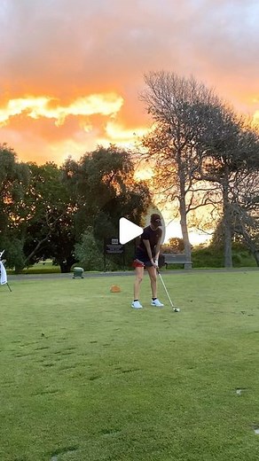 伊藤 真利奈 / Marina Ito on Instagram: "これを撮影したのはなんと夜の8時半🌄 気温も25度くらいで快適〜☺️ 最高です🇳🇿"