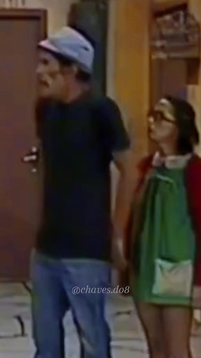 Chiquinha Procurando o Ferro de Passar - Chaves Edit