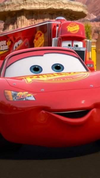 Lightning McQueen is back to Radiator Springs!