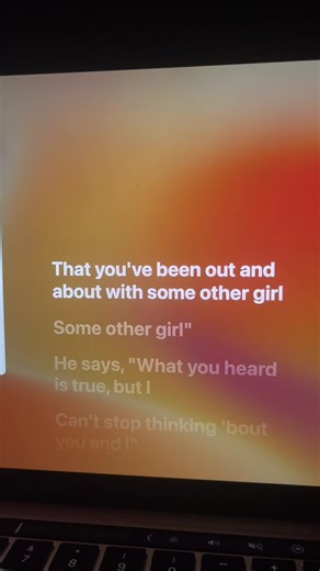 Style - Taylor Swift 🎶🤍 #taylorswift #fyp #applemusic #tiktoklyrics #musictok