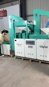 A rice milling machine with a production capacity of 800 kg per hour, newly upgraded in 2025. | Small commercial rice huller