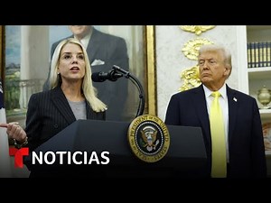 Trump halaga a Pam Bondi y la llama "amiga leal" tras destituirla de su cargo | Noticias Telemundo