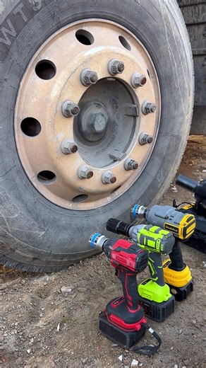 I Tried It… and Now I’m Obsessed 🔧🔥 #toolkit #powertools #toolset #TikTokShopHolidayHaul #ShopVideoCarnival