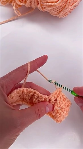 Beautiful crochet bag pattern #örgü #crochetblanket #crochetbag #crochetbabyblanket #keşfet #tejer ￼